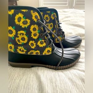 Simply Southern Sunflower Boots